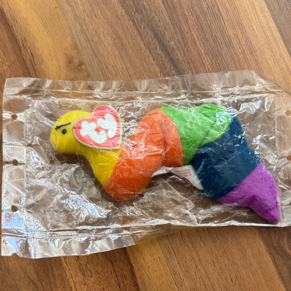 NWT Teenie Beanie Inch Plush Toy